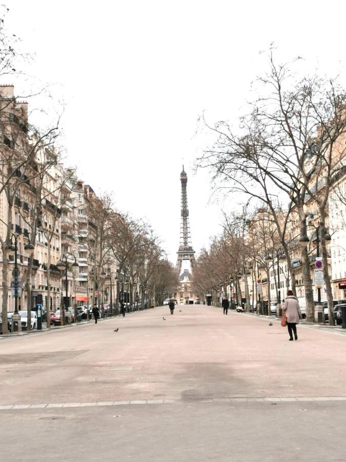 Charmant Studio A Paris 15 A Proximite Tour Eiffel Exterior photo